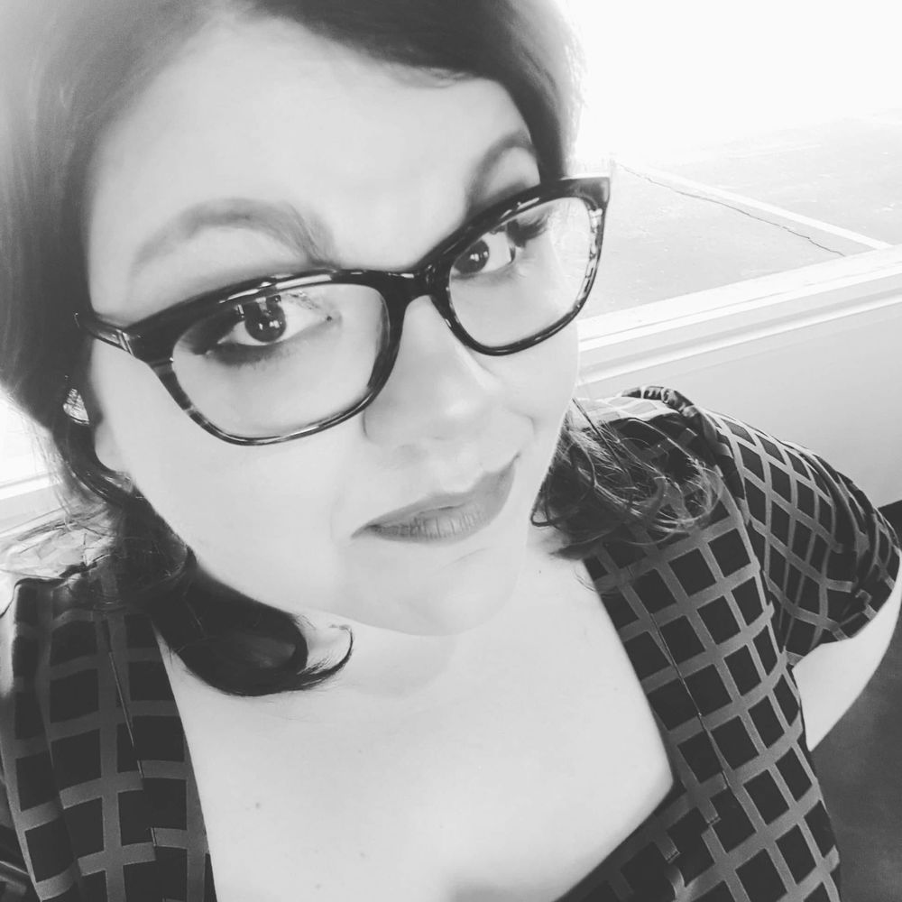 Meet your Posher, Angela